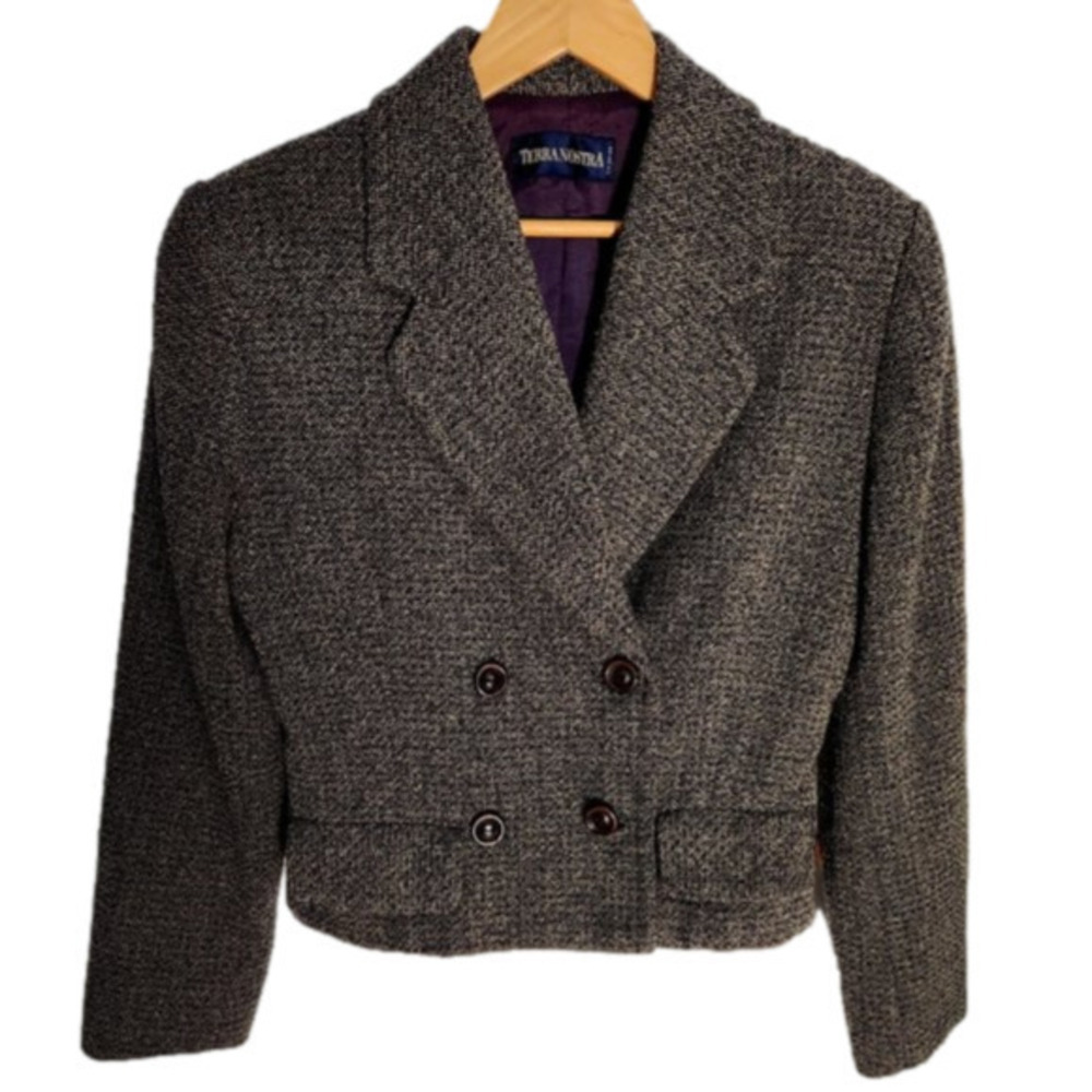 67. Vintage wool blend cropped double breasted tweed blazer 10